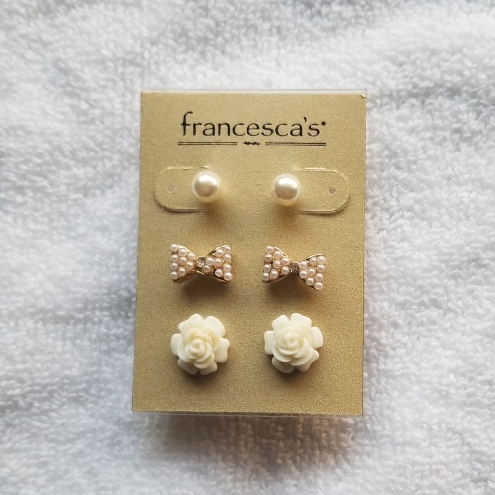 Francesca's assortment earrings